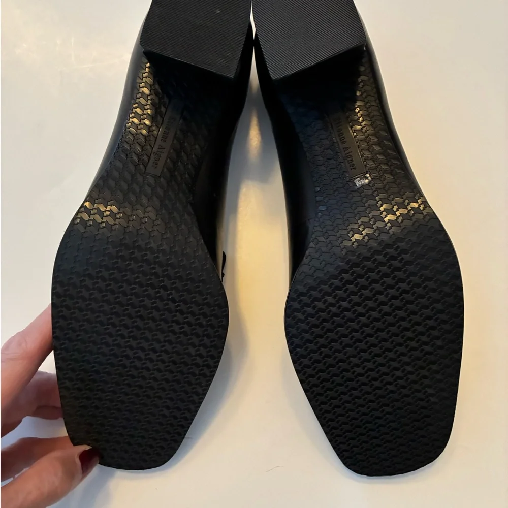 Etienne Aigner Black Leather Loafer style 2" women's heels. 11M, New $65. - Picture 3 of 5